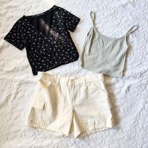 Brandy Melville Lot Of 3 Cropped Tops And Shorts